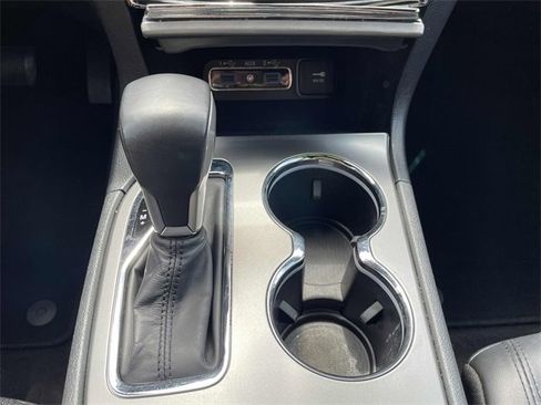 Used 2020 Jeep Grand Cherokee Altitude image 9