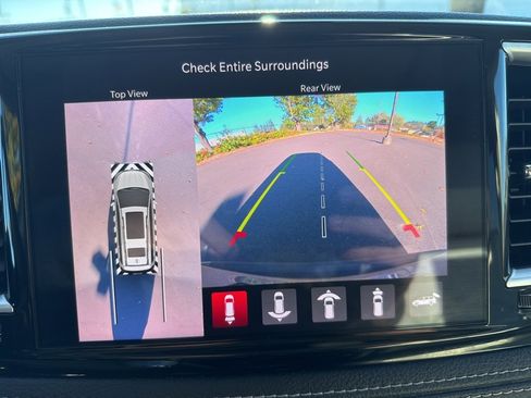 Used 2021 Chrysler Pacifica Limited w/ Premium & Safety Sphere Group image 38