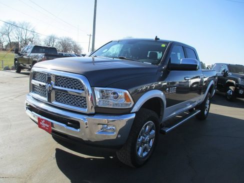 Used 2017 RAM 2500 Laramie w/ Off Road Package image 11