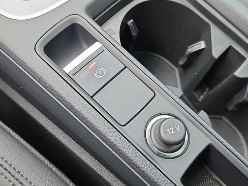 Certified 2022 Audi Q3 2.0T Premium Plus image 19