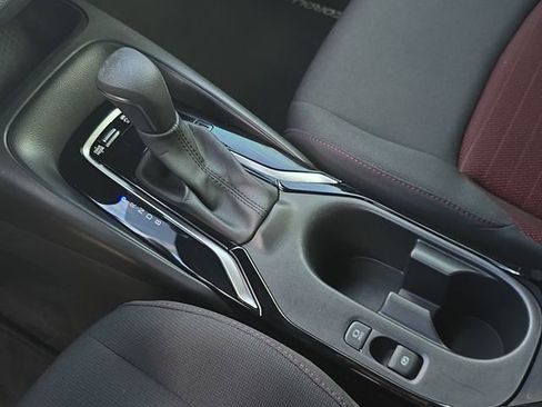 Used 2024 Toyota Corolla SE image 24
