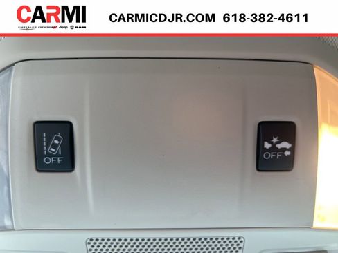 Used 2019 Subaru Ascent Limited AWD/4WD image 35