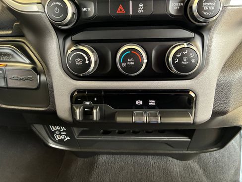 Used 2024 RAM 2500 Big Horn image 22