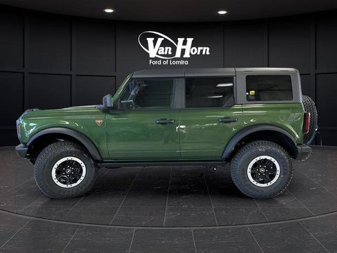 New 2025 Ford Bronco Badlands w/ Sasquatch Package image 12