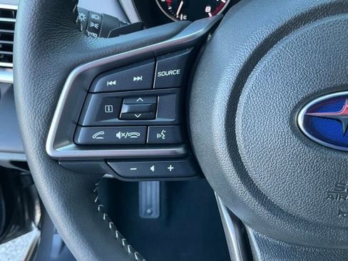 Certified 2025 Subaru Outback Limited XT image 27