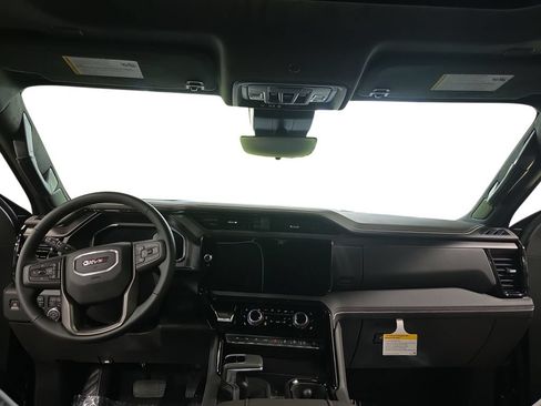 New 2026 GMC Sierra 1500 AT4X w/ LPO, Black Badging Package AWD/4WD image 9