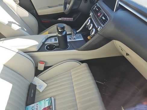 Used 2020 Genesis G70 3.3T image 6