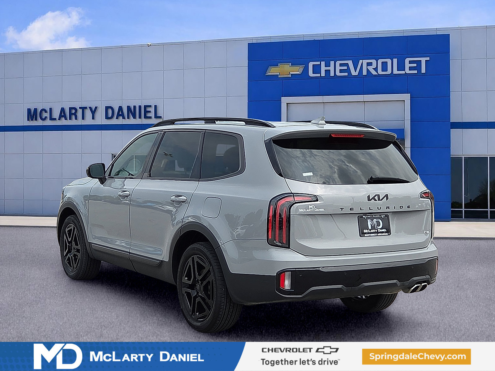 Used 2025 Kia Telluride EX X-Line AWD/4WD image 4