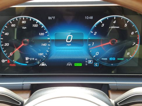 Used 2022 Mercedes-Benz GLS 450 4MATIC image 10