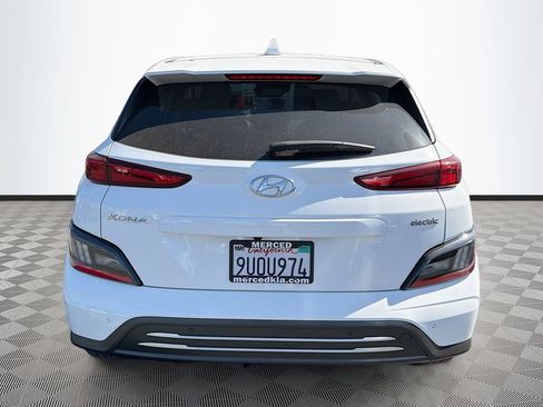 Used 2023 Hyundai Kona Limited FWD image 5
