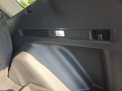 Used 2025 Honda CR-V EX-L image 59