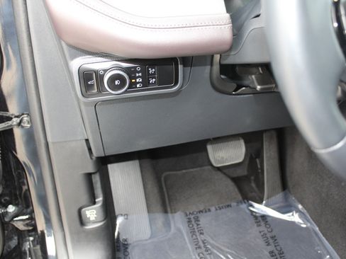 Used 2025 Ford Explorer Platinum w/ LUX Leather Package image 49