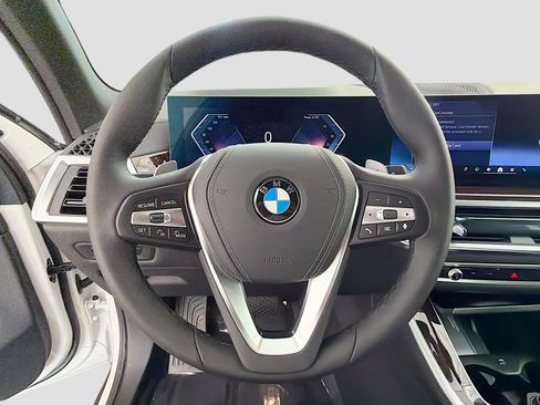 New 2026 BMW X5 sDrive40i image 40