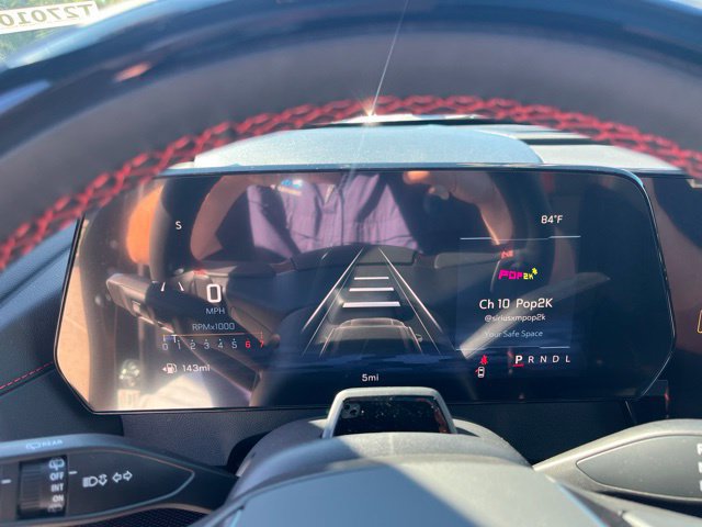 New 2027 Chevrolet Traverse RS w/ LPO, Floor Liner Package FWD image 23