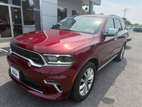 Used 2023 Dodge Durango Citadel image 3