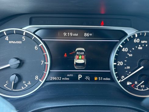 Used 2025 Nissan Rogue SV AWD/4WD image 42