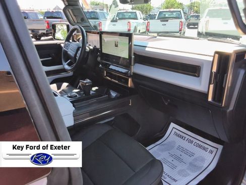 Used 2025 GMC Hummer EV 2X AWD/4WD image 35