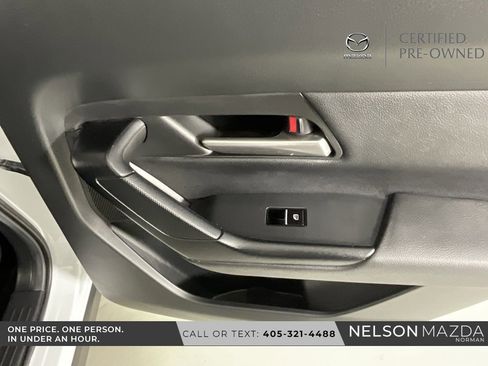 Certified 2025 MAZDA CX-50 AWD 2.5 Hybrid w/ Premium Pkg image 24