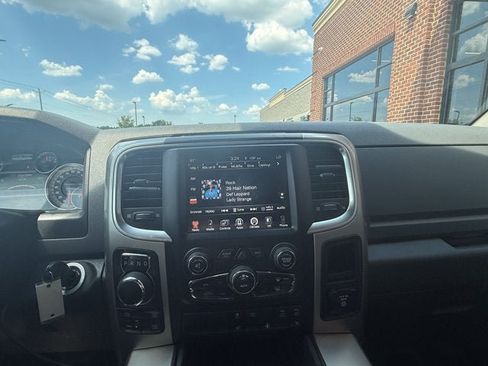 Used 2017 RAM 1500 Big Horn AWD/4WD image 24