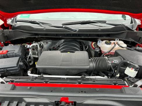 Used 2024 Chevrolet Silverado 1500 Custom Trail Boss w/ LPO, Dark Essentials Package image 25