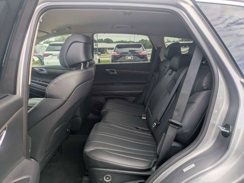 Used 2024 Genesis GV80 2.5T AWD/4WD image 14