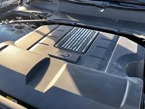 Used 2019 Land Rover Discovery HSE AWD/4WD image 30