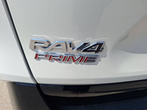 Used 2022 Toyota RAV4 XSE AWD/4WD image 13