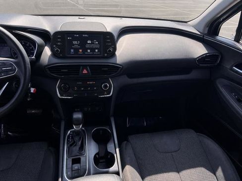 Used 2020 Hyundai Santa Fe SE image 16