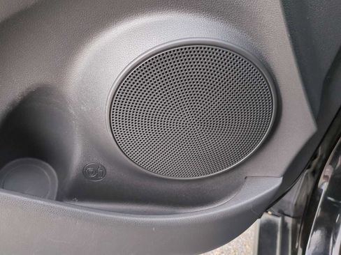 Used 2022 Hyundai Kona SEL FWD image 22