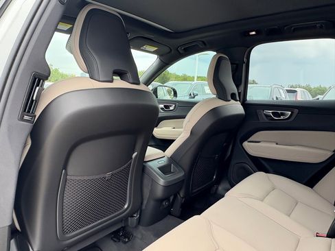 New 2026 Volvo XC60 B5 Plus w/ Protection Package Premier image 23