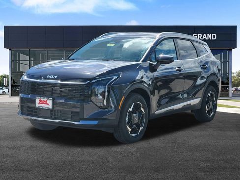 New 2026 Kia Sportage EX AWD/4WD image 4