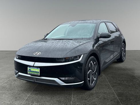 Certified 2024 Hyundai Ioniq 5 SEL image 6