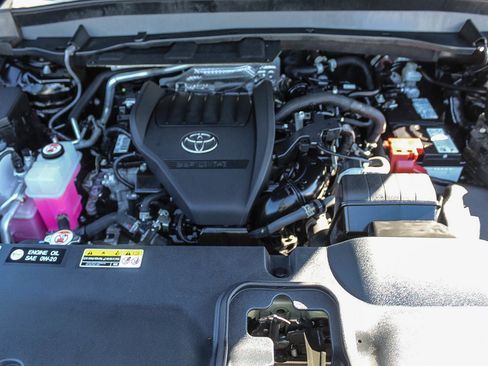 Used 2024 Toyota Grand Highlander Limited image 27