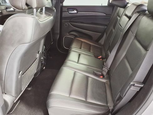 Used 2020 Jeep Grand Cherokee High Altitude AWD/4WD image 10