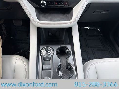 New 2026 Ford Explorer Active w/ Active Comfort Package AWD/4WD image 13