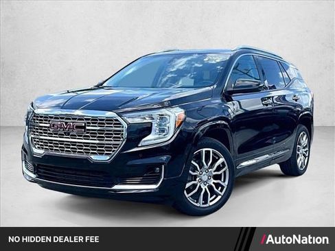 Used 2022 GMC Terrain Denali w/ Denali Premium Package AWD/4WD image 1