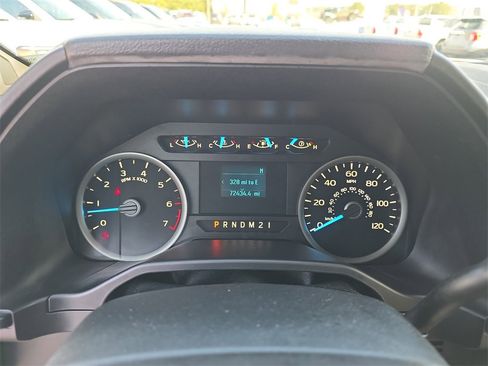 Used 2017 Ford F150 XLT image 36