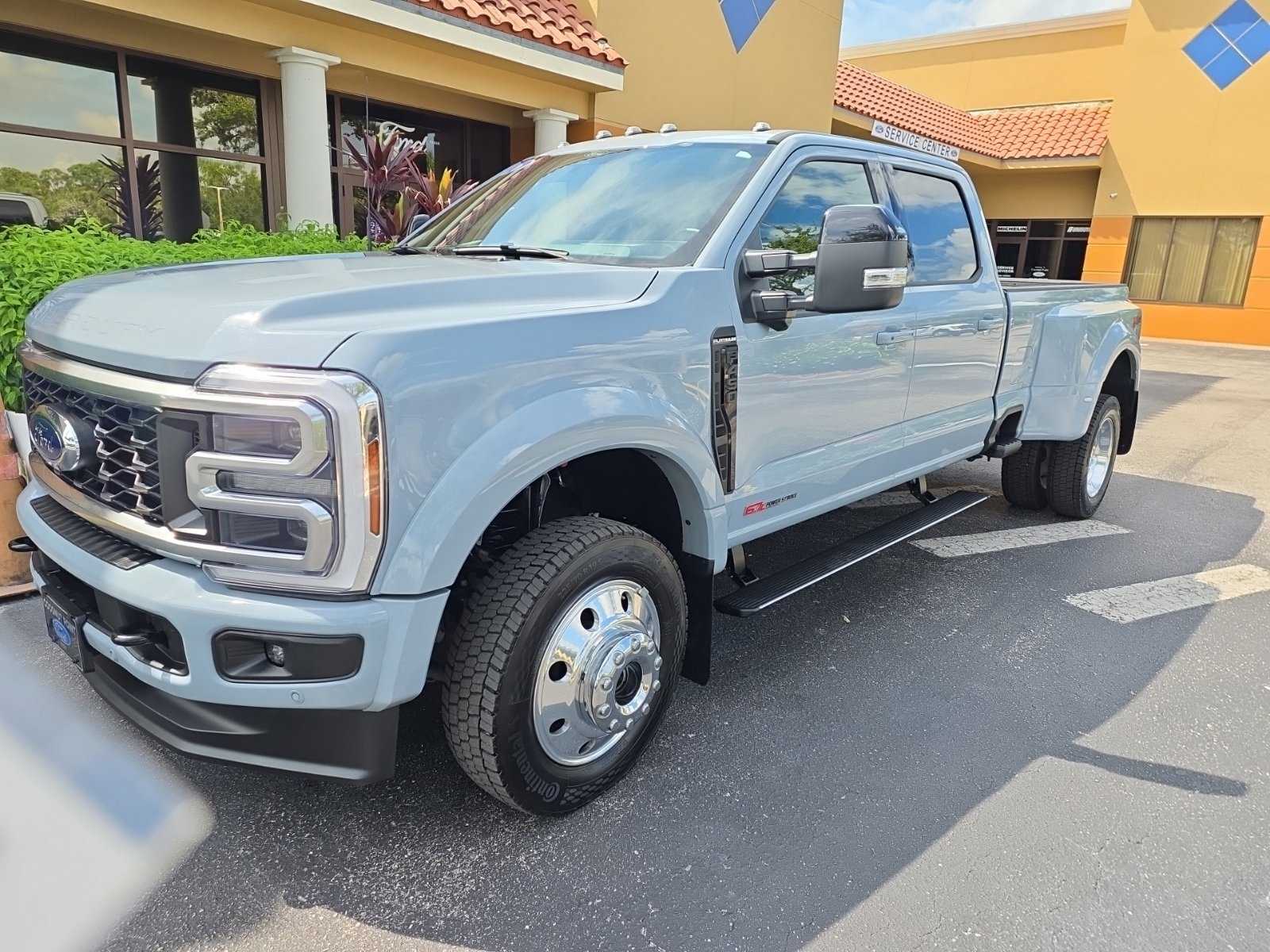 Certified 2026 Ford F450 Platinum w/ FX4 Off-Road Package AWD/4WD image 2