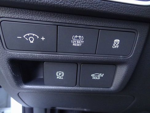 Used 2024 Hyundai Sonata Limited image 25