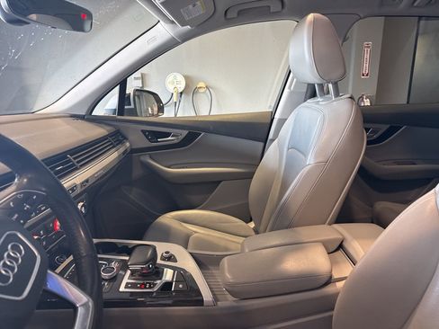 Used 2019 Audi Q7 2.0T Premium w/ Convenience Package image 22