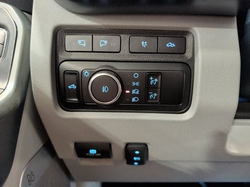 Used 2023 Ford F250 Limited w/ FX4 Off-Road Package AWD/4WD image 11