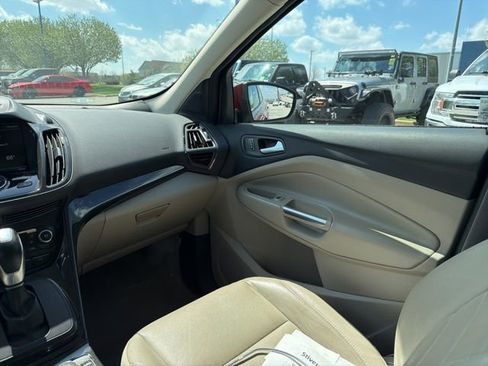 Used 2014 Ford Escape Titanium image 21