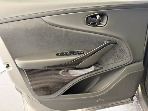 Used 2023 Aston Martin DBX 707 AWD/4WD image 15