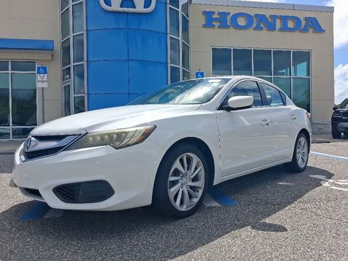 Used 2017 Acura ILX FWD image 1