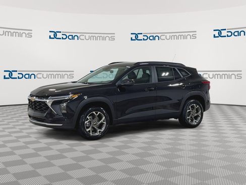 New 2026 Chevrolet Trax LT w/ LT Convenience Package image 4