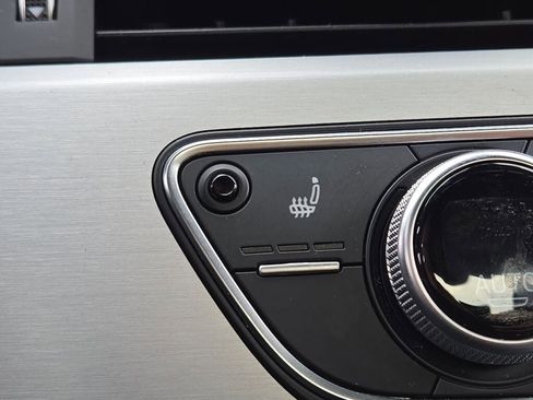 Used 2022 Audi A4 2.0T Premium Plus image 33