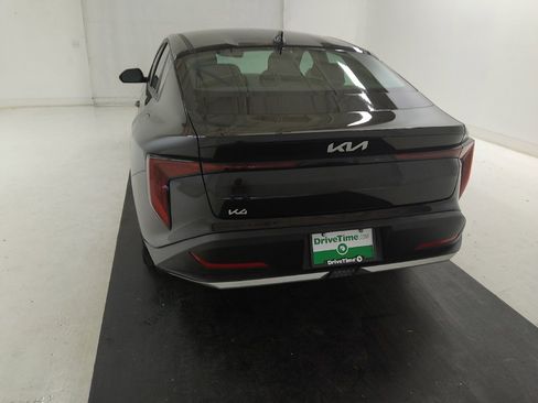 Used 2025 Kia K4 FWD image 6