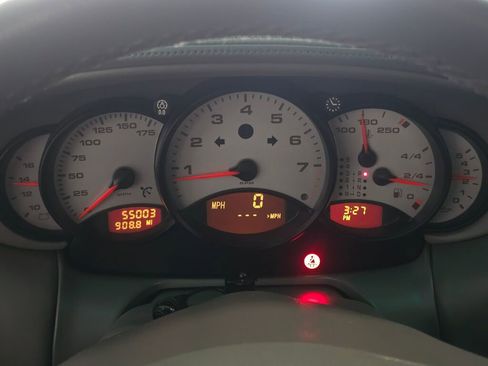 Used 1999 Porsche 911 Carrera image 34