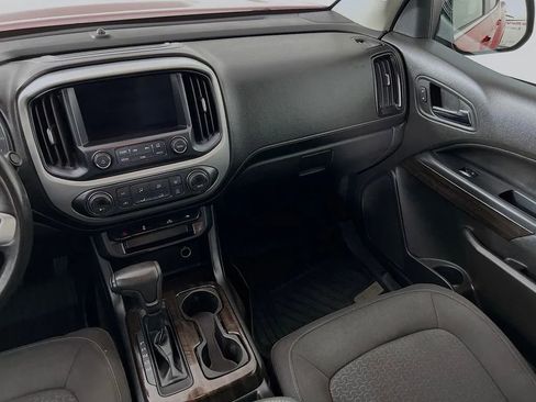 Used 2016 GMC Canyon SLE image 22