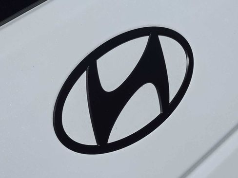 Certified 2025 Hyundai Santa Fe Calligraphy image 11